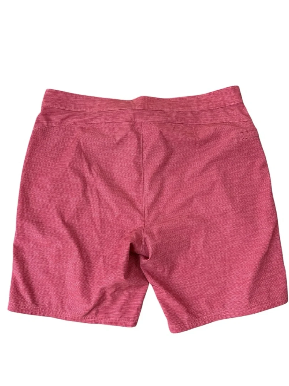 Vineyard Vines men swim
